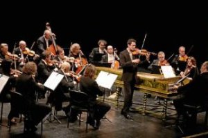 Recital de la Orquesta Ciudad de Granada, que actúa hoy en el Teatro Apolo. 