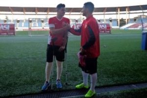 Detallazo que ha tenido Lolo Reyes con el joven canterano.