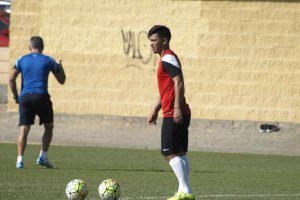 Lolo Reyes este jueves en el campo de la Vega.