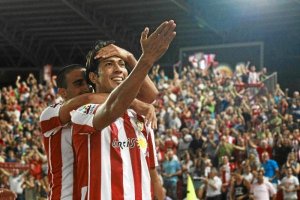 El Ciclón Ulloa ha sido el último 9 que ha defendido la camiseta del Almería.