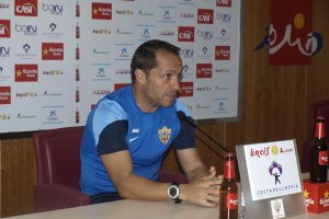 Sergi Barjuan en rueda de prensa este viernes.