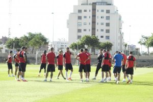 El Almería entrenó esta mañana en La Vega.