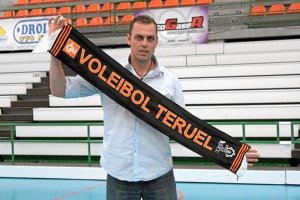 Charli Carreño quiere seguir haciendo campeón a Teruel.