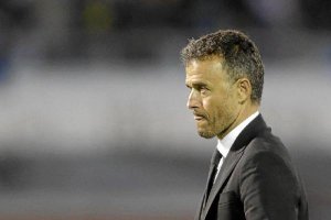 Luis Enrique puso cara al mal tiempo.