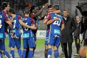 Qué noche la de aquel día para el Almería de Francisco.