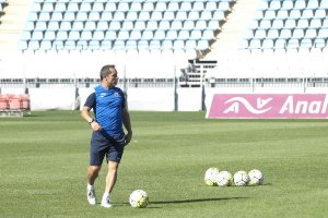 Sergi Barjuan firma un inicio parecido al de 2012 y 2013.