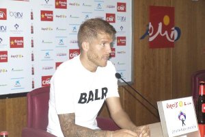Jorge Morcillo explica los problemas del Almería.