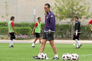 José Luis Oltra en su etapa en el Almería.