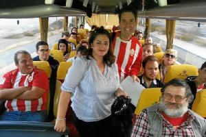 Mónica Ruiz, presidenta de la Peña Milhojas, en uno de los desplazamientos.
