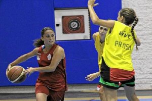 Adriana Díaz será la capitana del C. B. Almería.