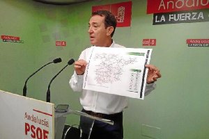 Pérez Navas, esta mañana en la sede del PSOE.
