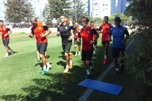 Carrera continua.