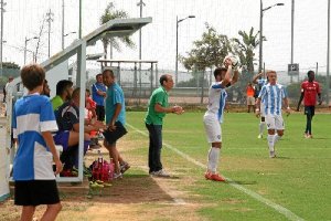 El mister celeste en el partido frente al Atlético Malagueño.