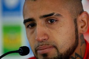 Arturo Vidal no para de meterse en problemas.