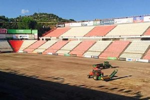 Estado actual del terreno de juego del Nou Estadi.