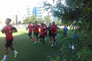 Entrenamiento en el campo de la Vega de Acá.