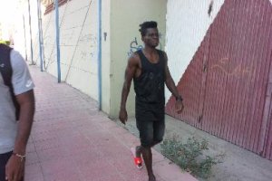 Azeez, este viernes llegando al Juan Rojas.