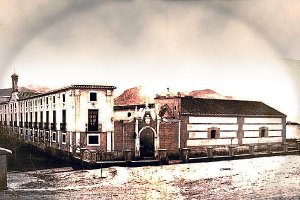 Foto retrospectiva del Palacio realizada a finales del siglo XIX por el fotógrafo murciano José Rodrigo