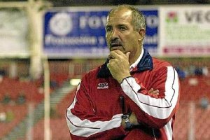 Juanjo al frente del Ciudad de Murcia en La Condomina.