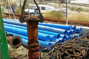 Maquinaria en la zona de trabajo por la avería.