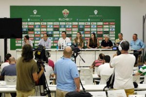 Rueda de prensa con los nuevos gestores del Elche.