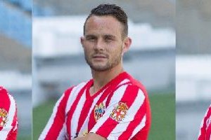 Los tres elegidos para quedarse: Míchel, Iván y Puertas.