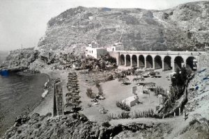 Año 1957; abre sus puertas el primer camping creado en Andalucía, cerca de Almería