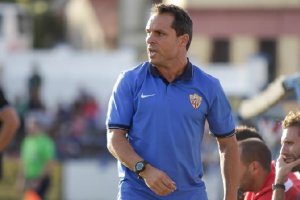 Sergi, en el partido en Luanco ante el Sporting.