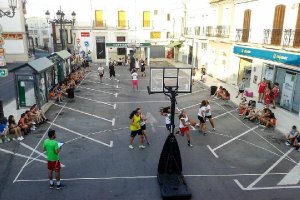Baloncesto en la calle.