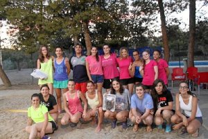 Las chicas del circuito dispuestas a competir.