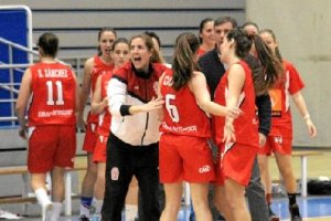 El C. B. Almería sigue aumentando su plantilla.