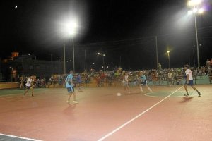El fútbol sala toma la villa de Gádor.
