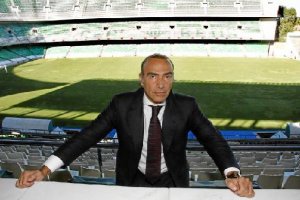 Luis Oliver puede tomar el control del Real Betis.