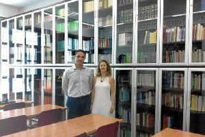 Lorenzo Mellado y Raquel Sánchez son el decano de Derecho y la vicedecana de la Facultad de Empresariales. 