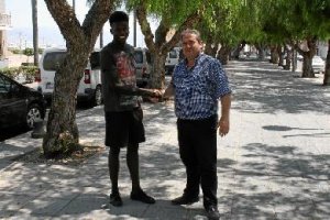 Admonio con Vicente Puertas.