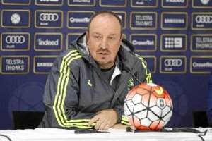 Rafa Benitez pasa revista al Real Madrid.