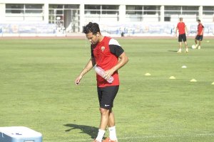 Quique ha sido el mejor y los compañeros le felicitaron.