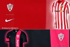 Las tres equipaciones de la temporada.