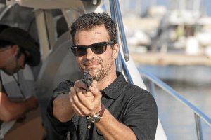 Rodolfo Sancho, caracterizado como Héctor Aguirre, el lunes en Almerimar.