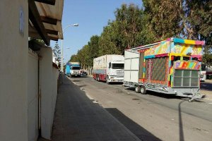 Los feriantes, acampados en la Avenida de Cerrillos.