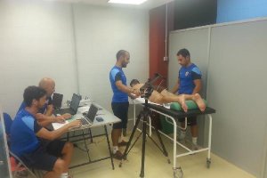 Sergio Pardo y su equipo trabajando en el Mediterráneo.