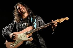 Raimundo Amador será el plato fuerte de Alamar.