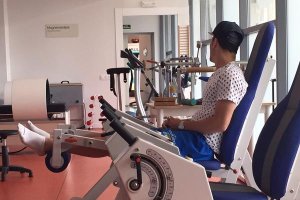 Ximo se recupera en la Clínica Quirón, de Barcelona.