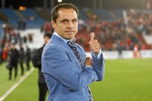 Sergi Barjuan se empieza a implicar en la sociedad almeriense.