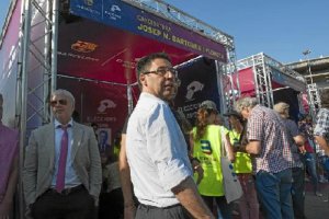 Bartomeu en plena campaña hacia la presidencia del Barça.