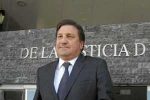 Sepulcre quiere volver a tomar el control del Elche.