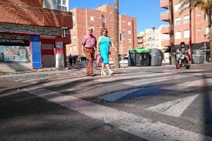 Paso de cebra en Avda. Cabo de Gata