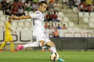 Edu Ramos, en un partido con el Albacete.