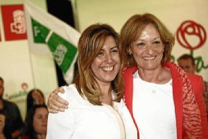 Mari Carmen Ortiz y Susana Díaz.