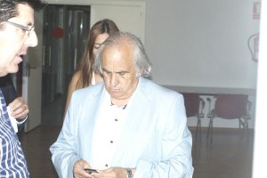 Alfonso García solo abrirá la puerta a tres jugadores.